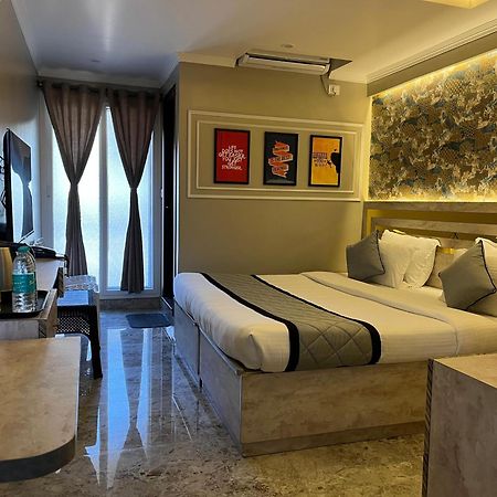 Hotel Lg Suites Bangalore Dış mekan fotoğraf